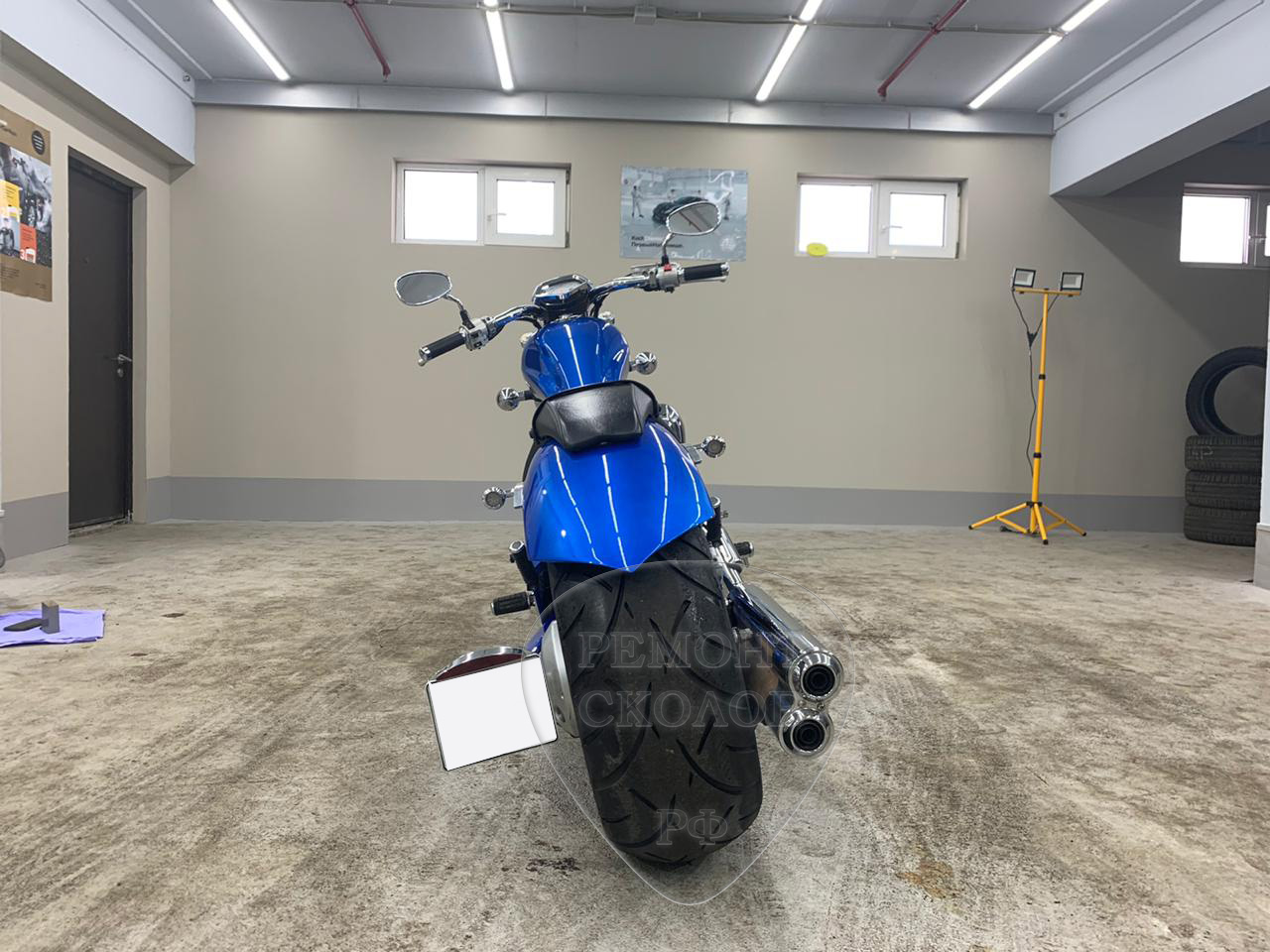 Нанесение защитного покрытия ceramic PRO на мотоцикл в Черемушках