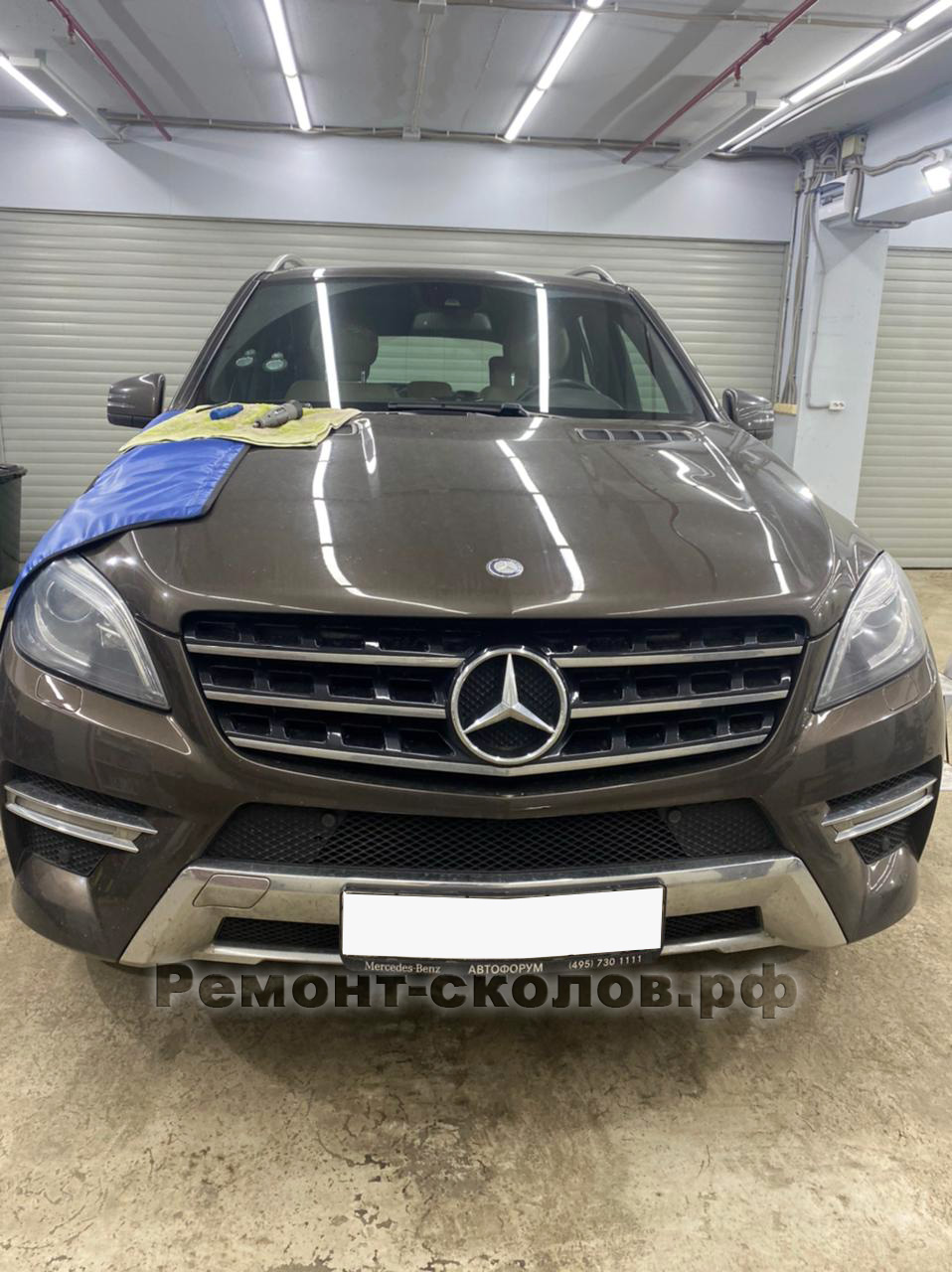 Mercedes - ремонт сколов лобового стекла в ЮЗАО