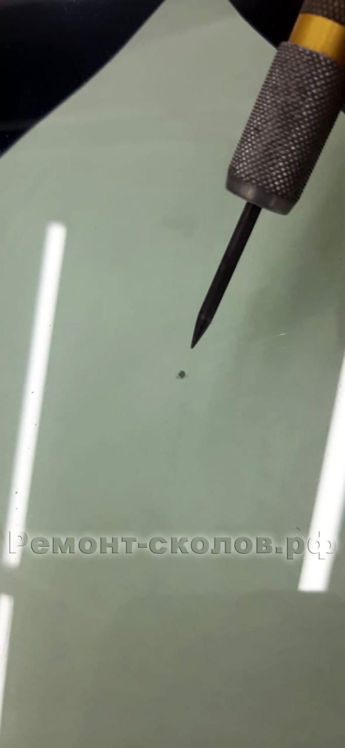 KIA ремонт скола лобового стекла в Крылатском