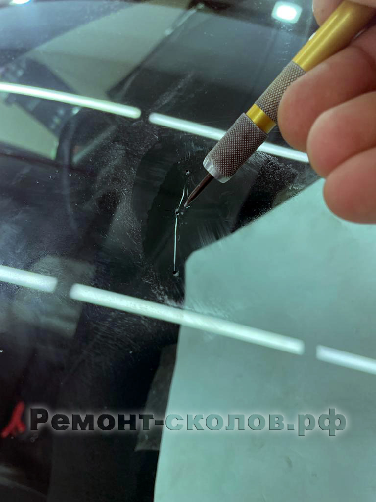 Трещина лобового стекла Audi ЮЗАО