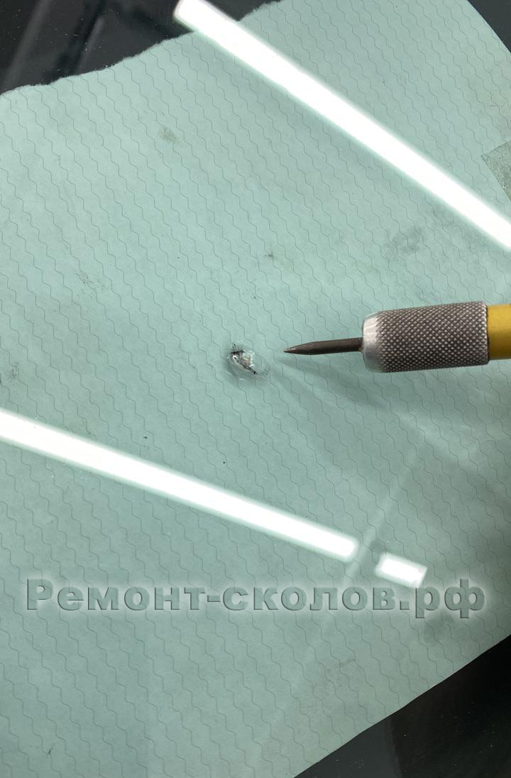 Toyota Camry скол лобовое